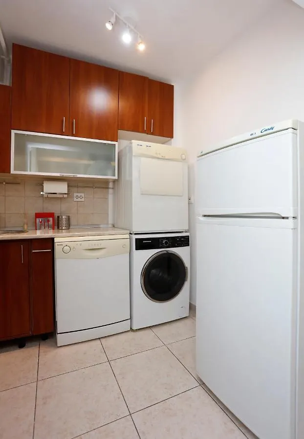 Calea Victoriei Peaceful Oasis Apartment Bucharest Romania